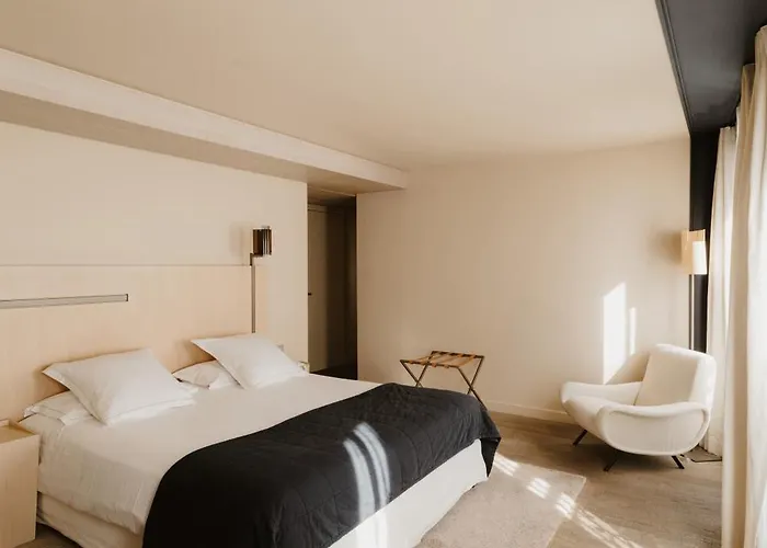 Hotel De Nell