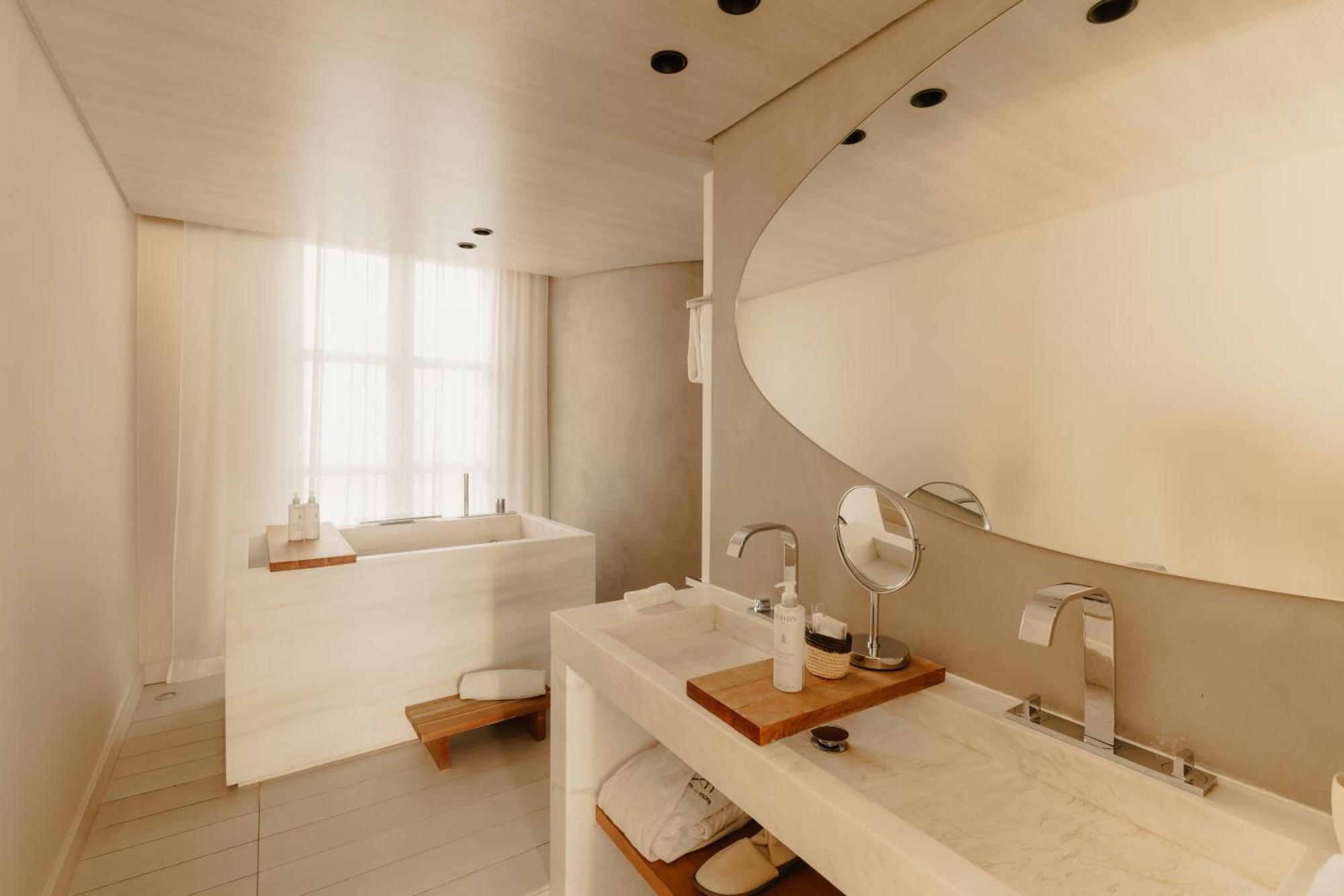 De Nell Hotel Paris